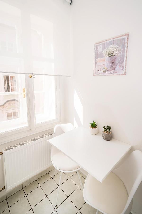 Apartments Pushkin Prag Dış mekan fotoğraf